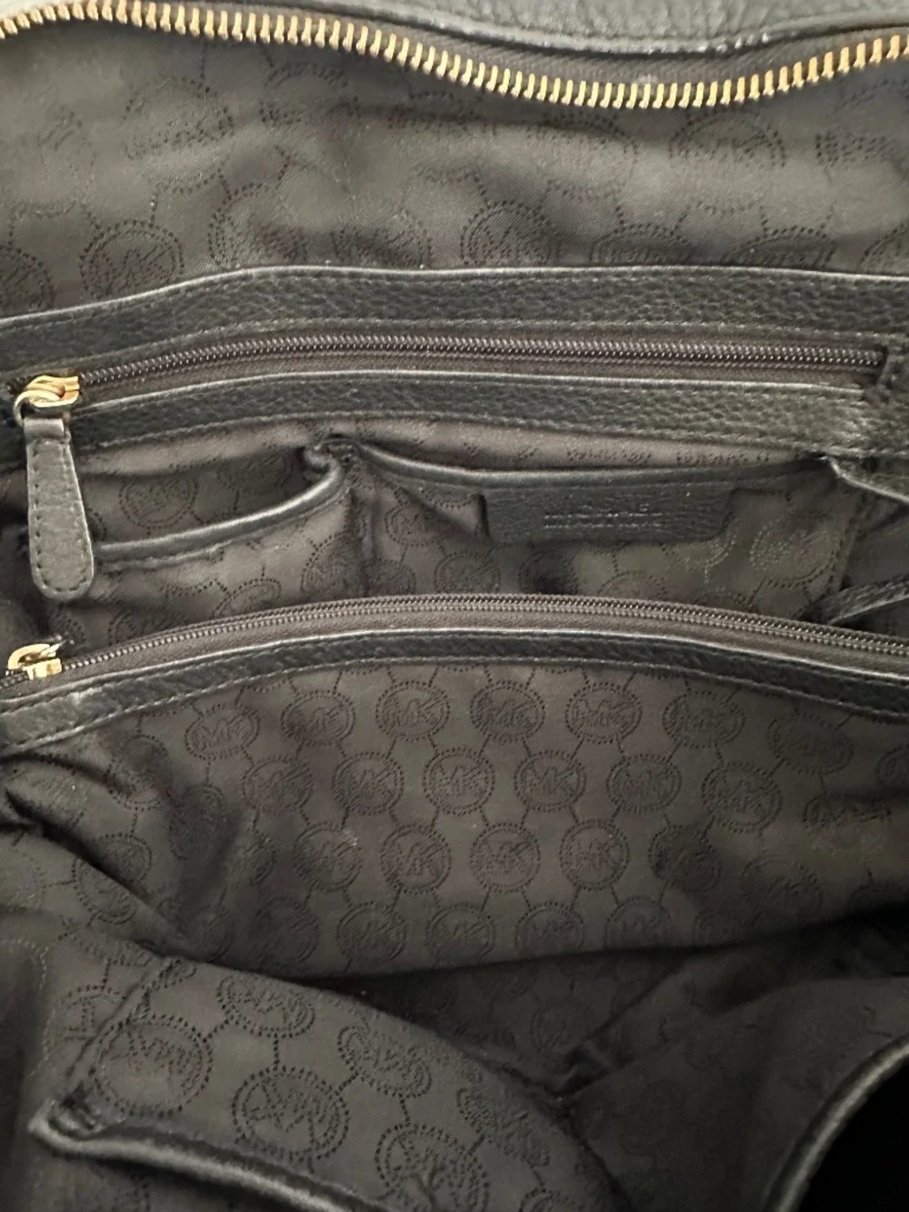 Michael Kors Leather  Bag